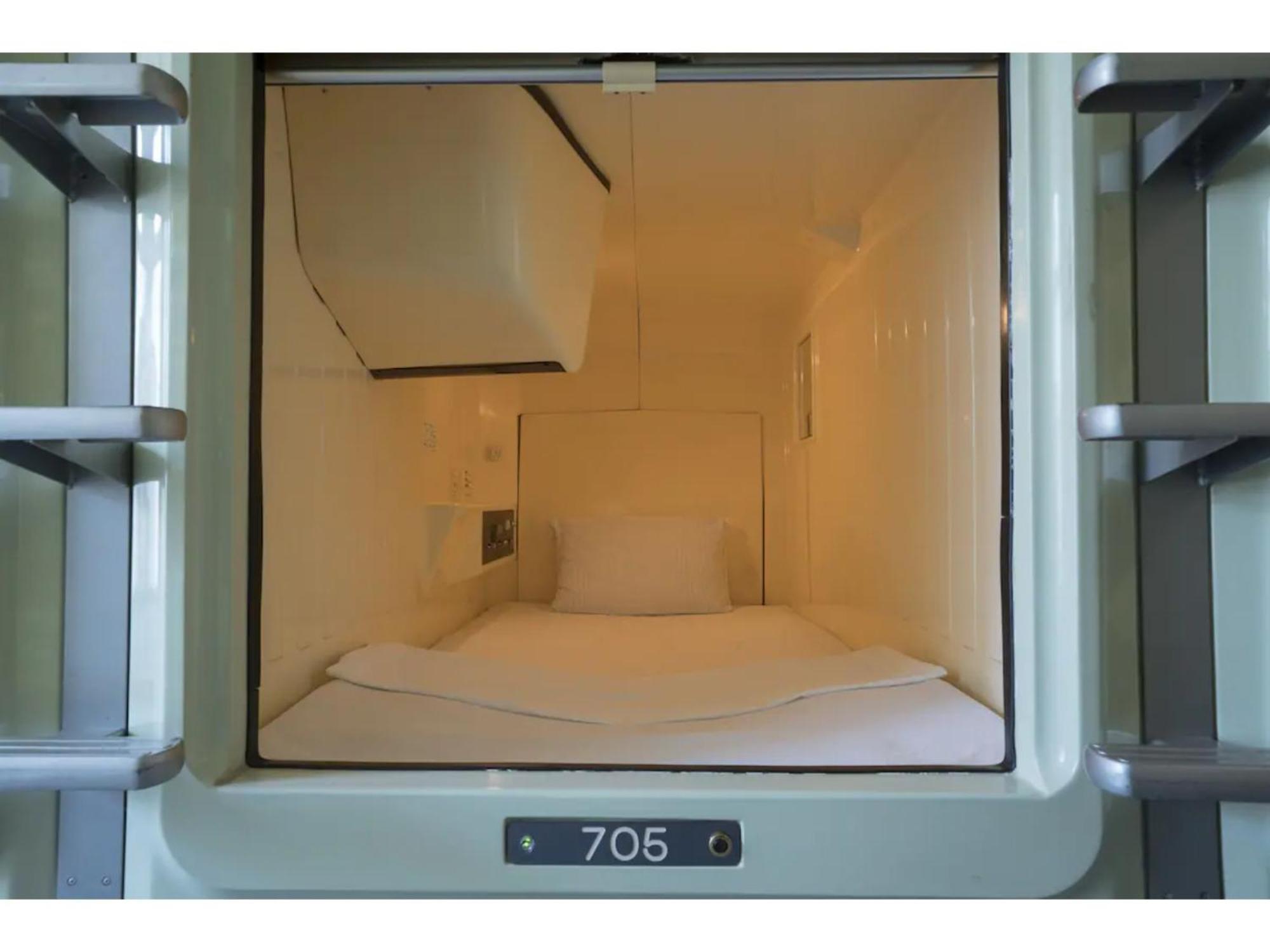Male Only Capsule Inn Hamamatsucho - Vacation Stay 68799V 도쿄 외부 사진